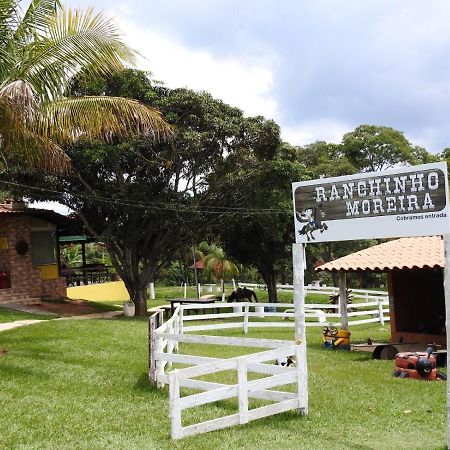 Rancho Moreira - Pousada E Restaurante Ceilandia ภายนอก รูปภาพ